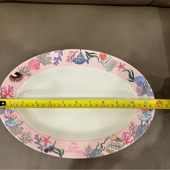 BNWT Disneyland Hong Kong Disney Alice in Wonderland Young Oyster Baby Plate - Picture 7 of 10